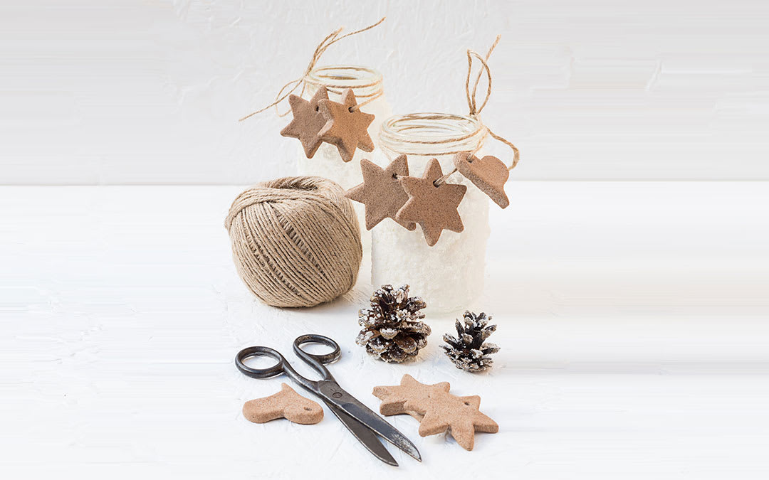Avoid Seasonal Depression With These Insanely Easy Winter Decorating Tips - Jake's Moving and Storage Avoid Seasonal Depression With These Insanely Easy Winter Decorating Tips - Jake's Moving and Storage